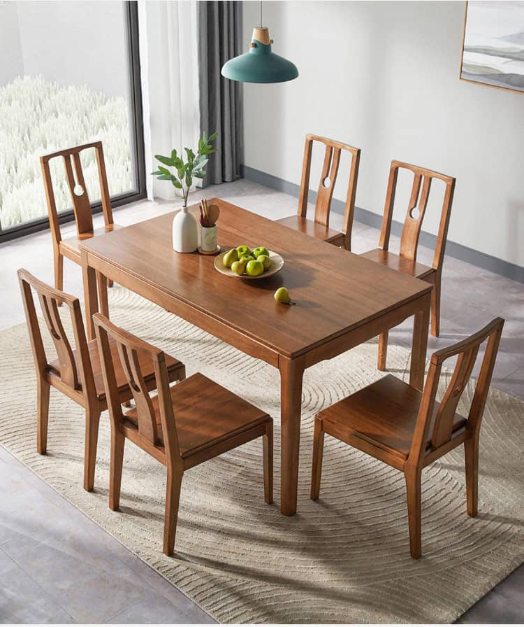 シンプルで美しいテーブルと椅子